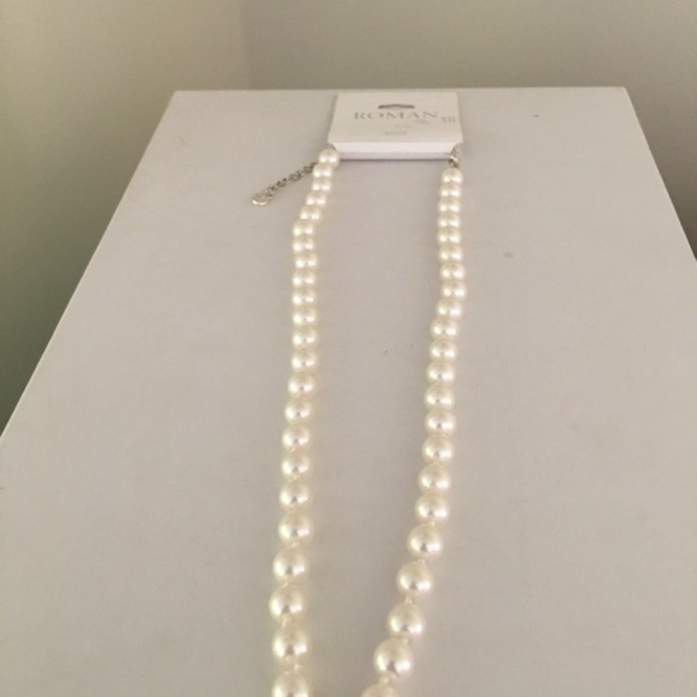 NEW pearl necklace